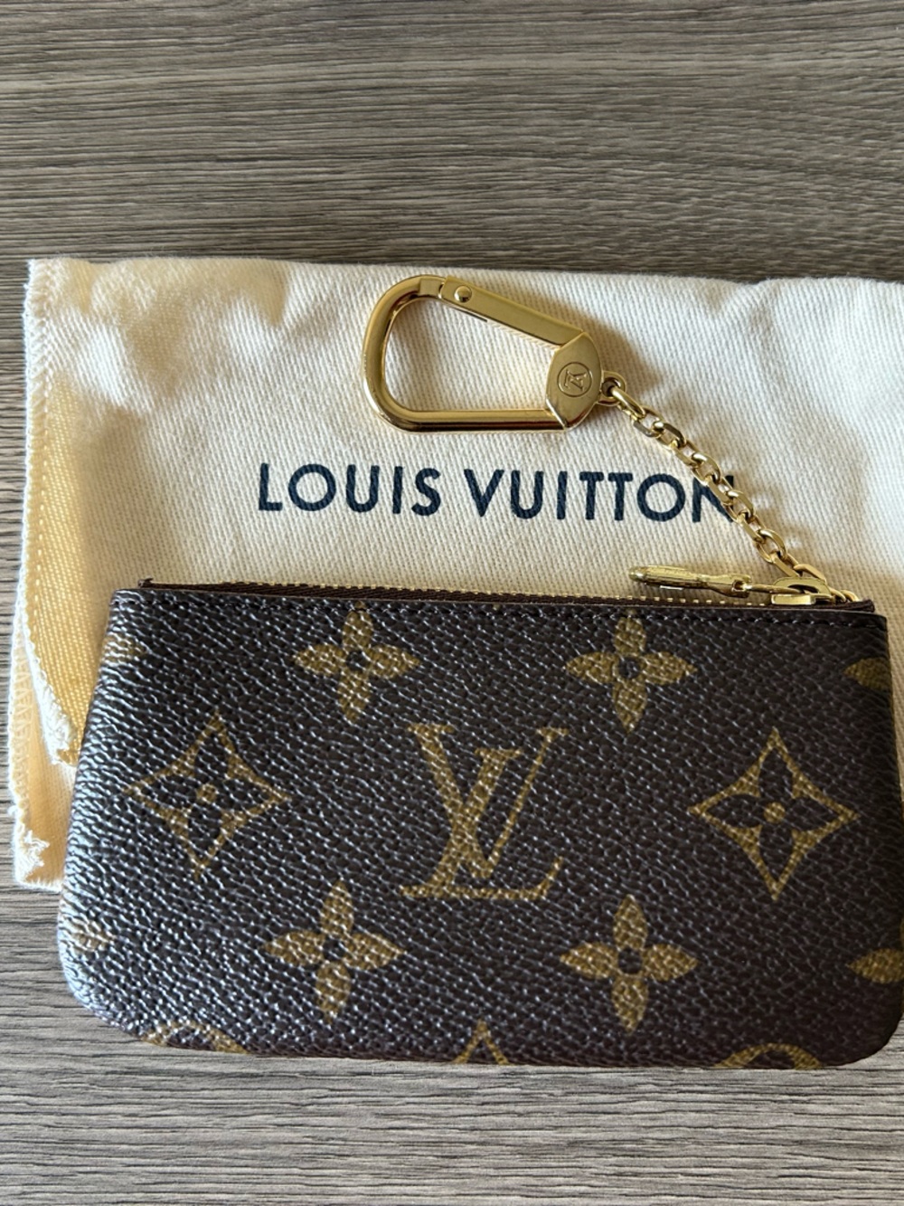 Louis Vuitton Vivienne Animation Key Cles Pouch- Paris LV boutique Place Vendôme - Picture 3 of 15